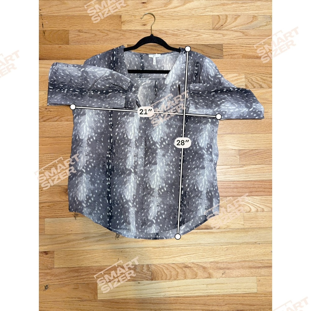 Joie Silk Blouse Womens Medium Quiet Luxury Minimalist Chic Model Off Duty - Picture 6 of 6